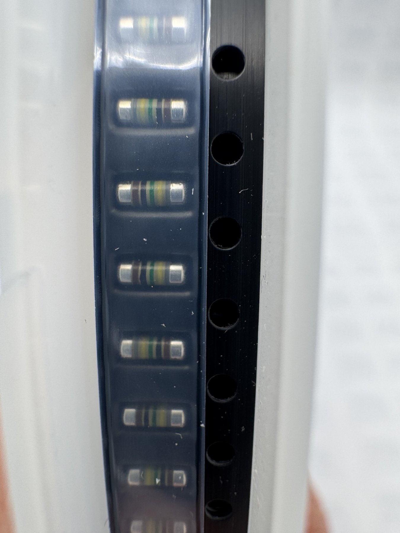 RESISTOR ALUMINUM HOUSE AND POWER MIX product photo 600