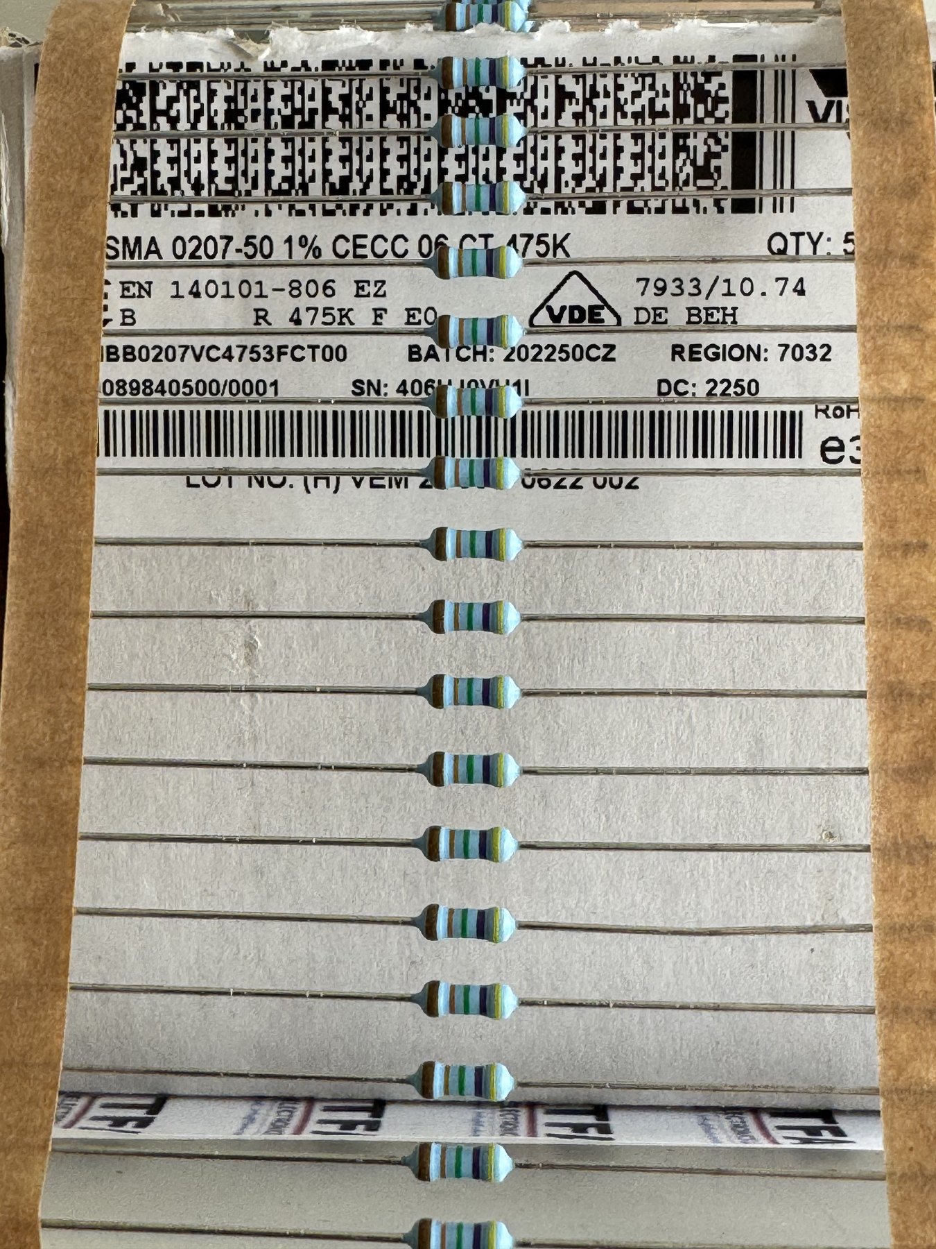 RESISTOR ALUMINUM HOUSE AND POWER MIX product photo 690
