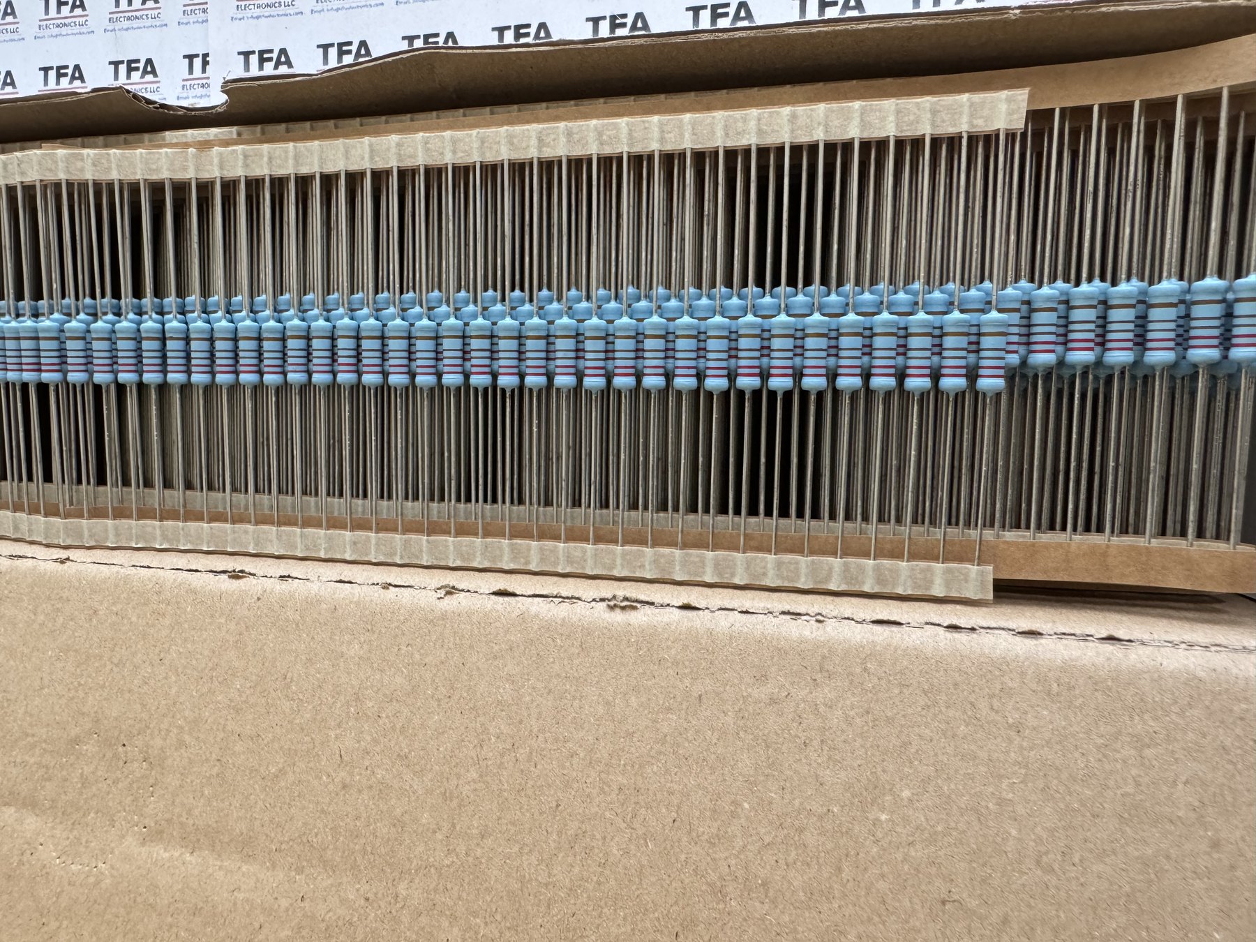 RESISTOR ALUMINUM HOUSE AND POWER MIX product photo 977