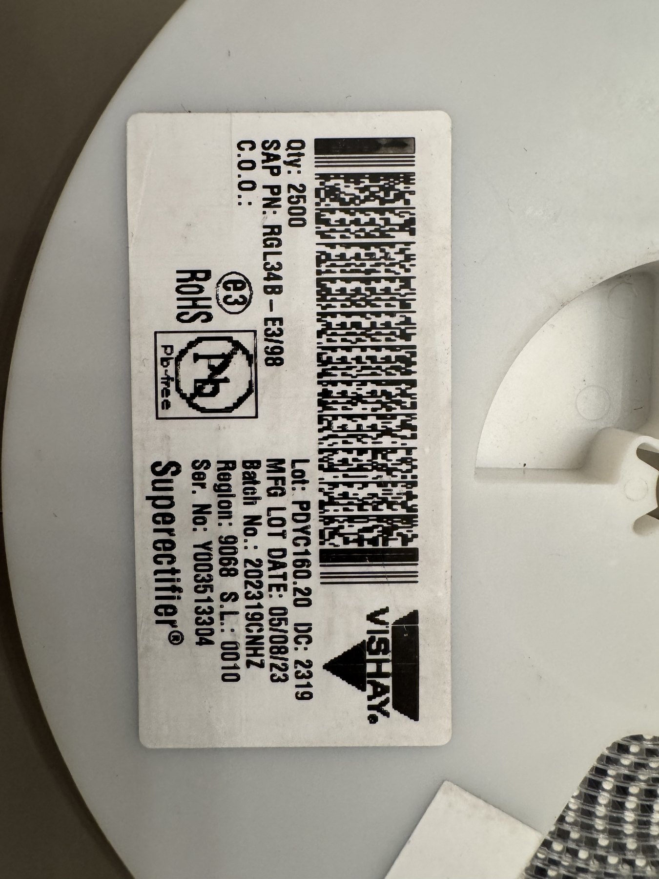 RGL34B-E3/98 product photo 10