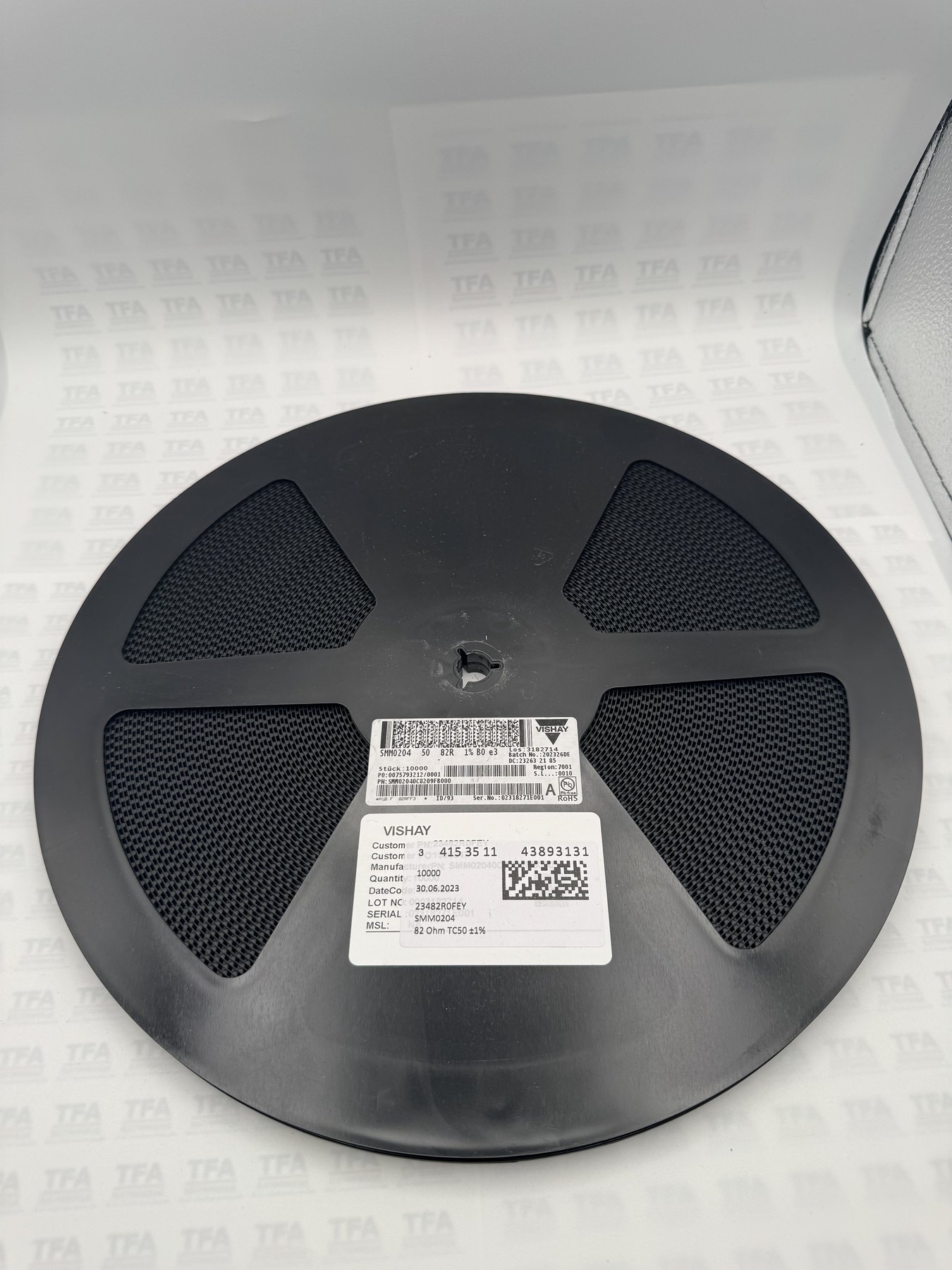 SMM02040C8209FB000 product photo 1