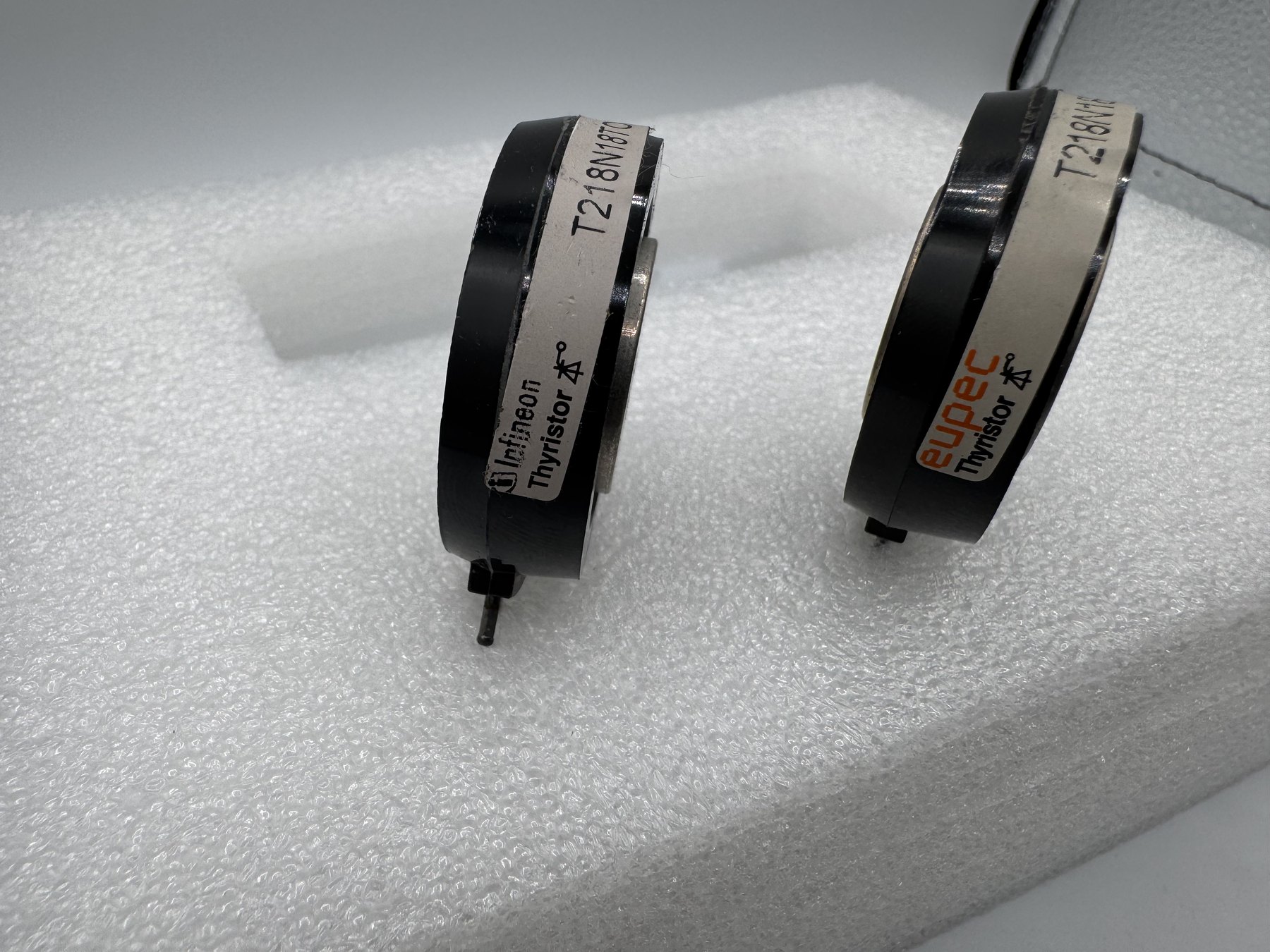 T218N18TOF INFINEON product photo 1