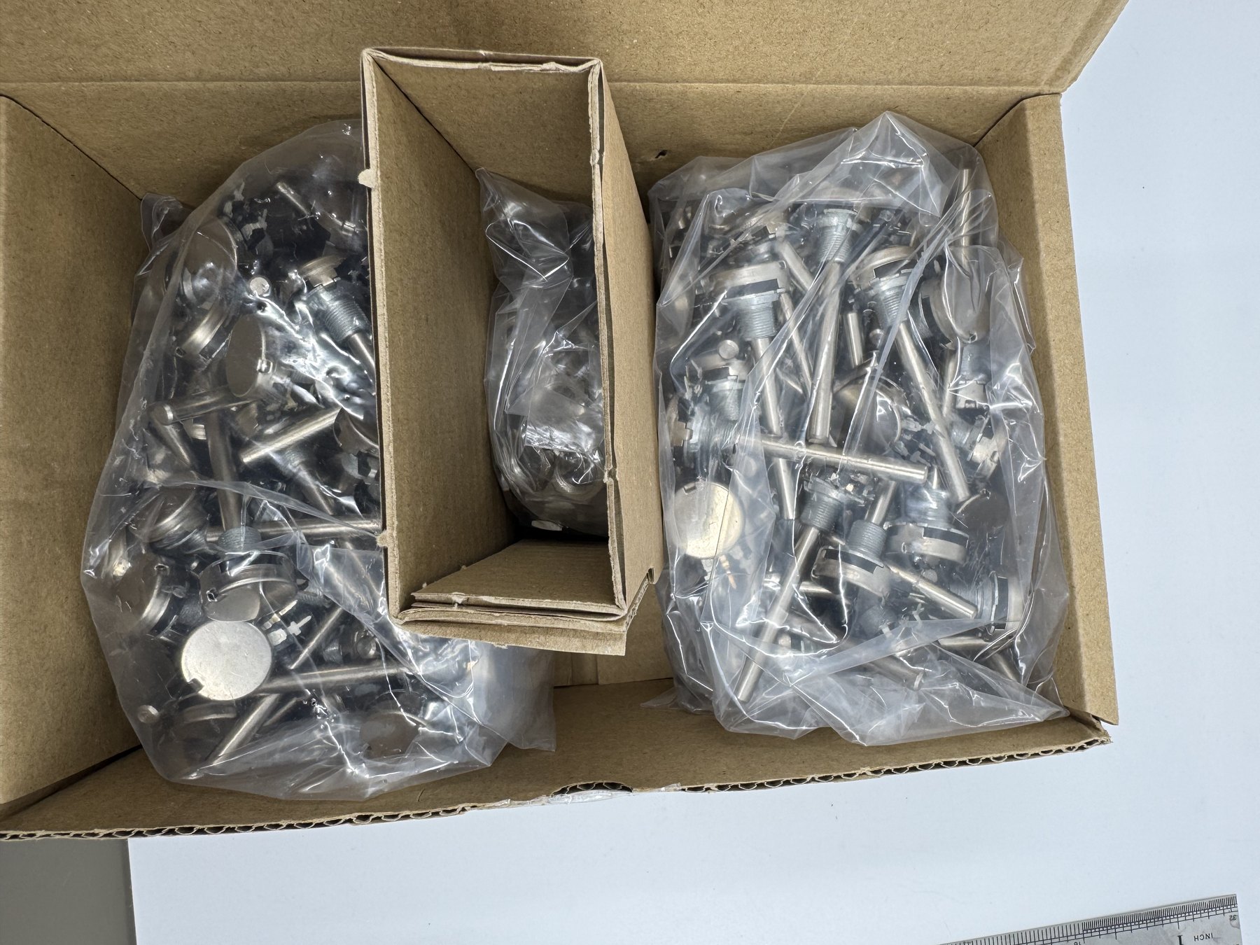 T21AH-M0607-504A2020 product photo 2