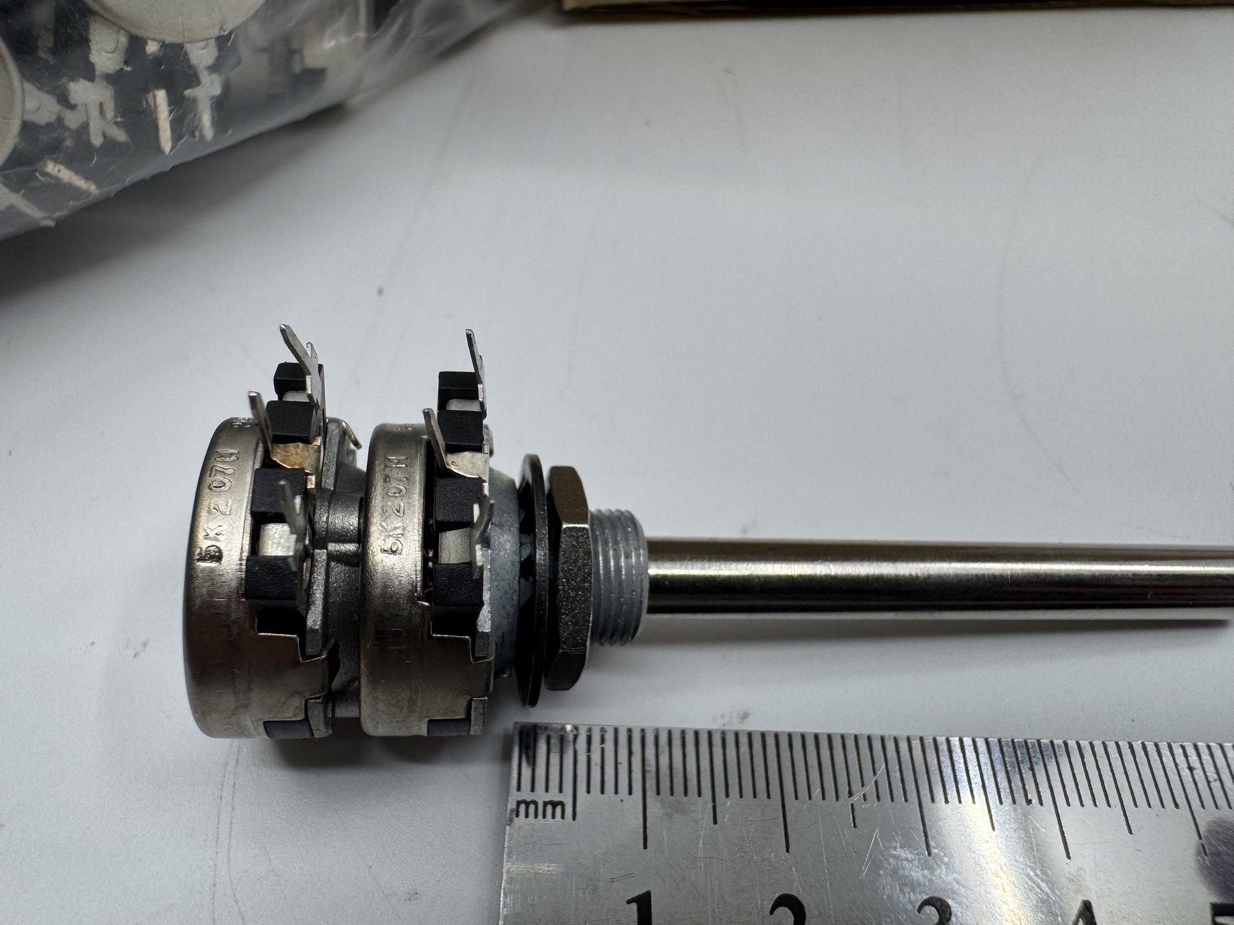 T21TH-M0607-502A2020 product photo 3