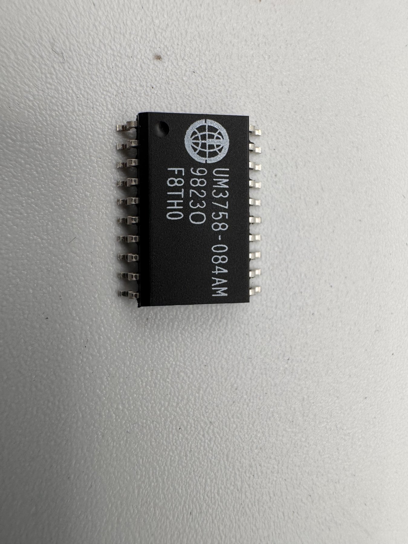 UM3758-084AM product photo 4