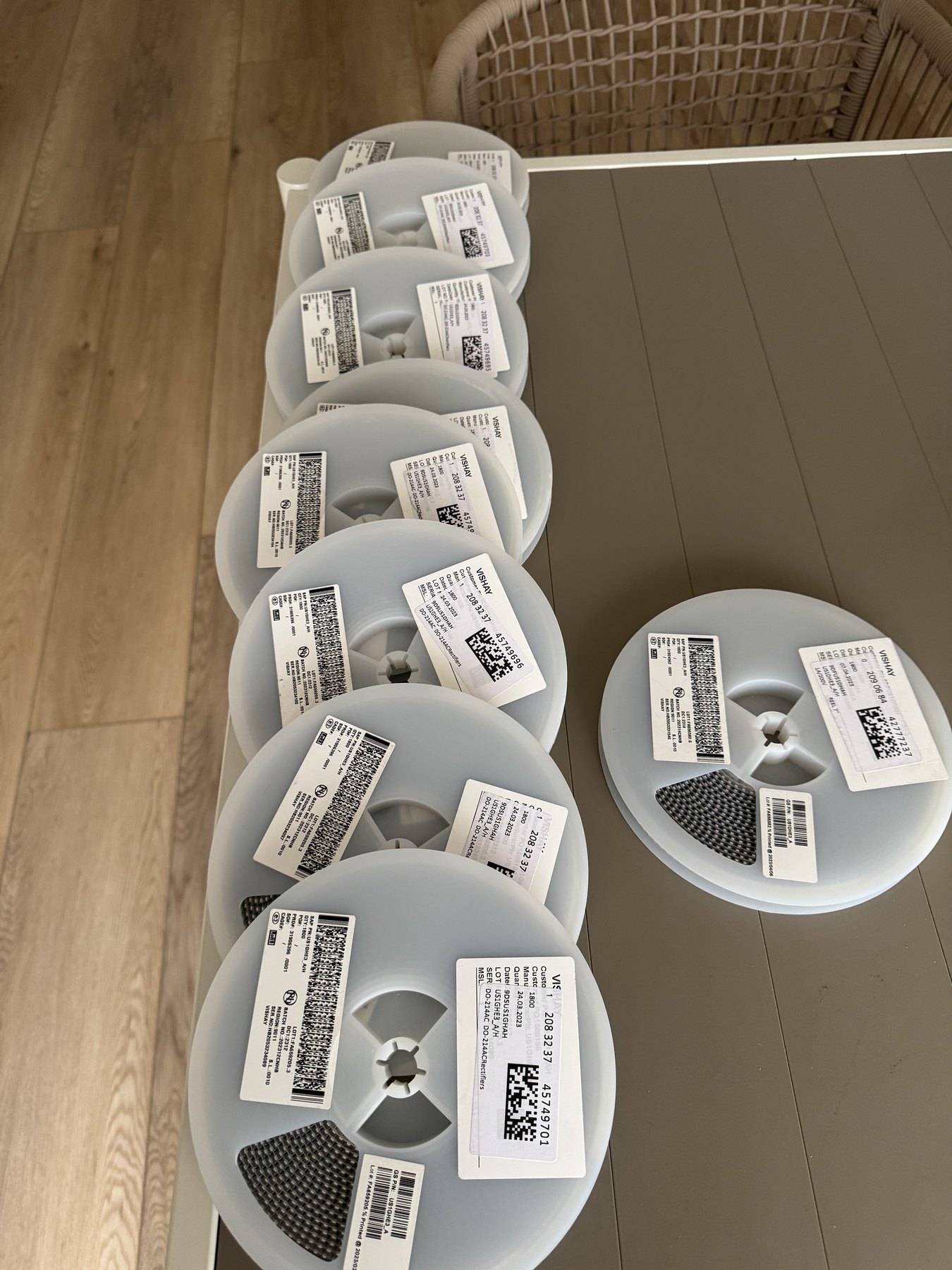 US1GHE3-A/H product photo 1